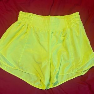 Lululemon hottie hot shorts, size 8